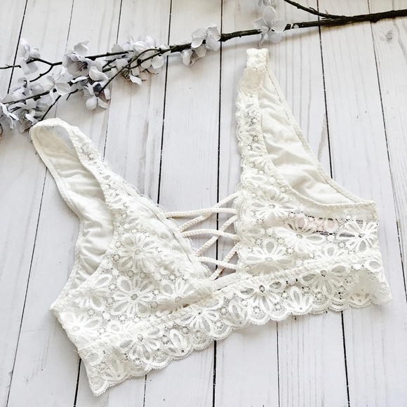 2/$25 ❤️ NWT Victoria's Secret Braided Plunge Bra - Picture 3 of 4